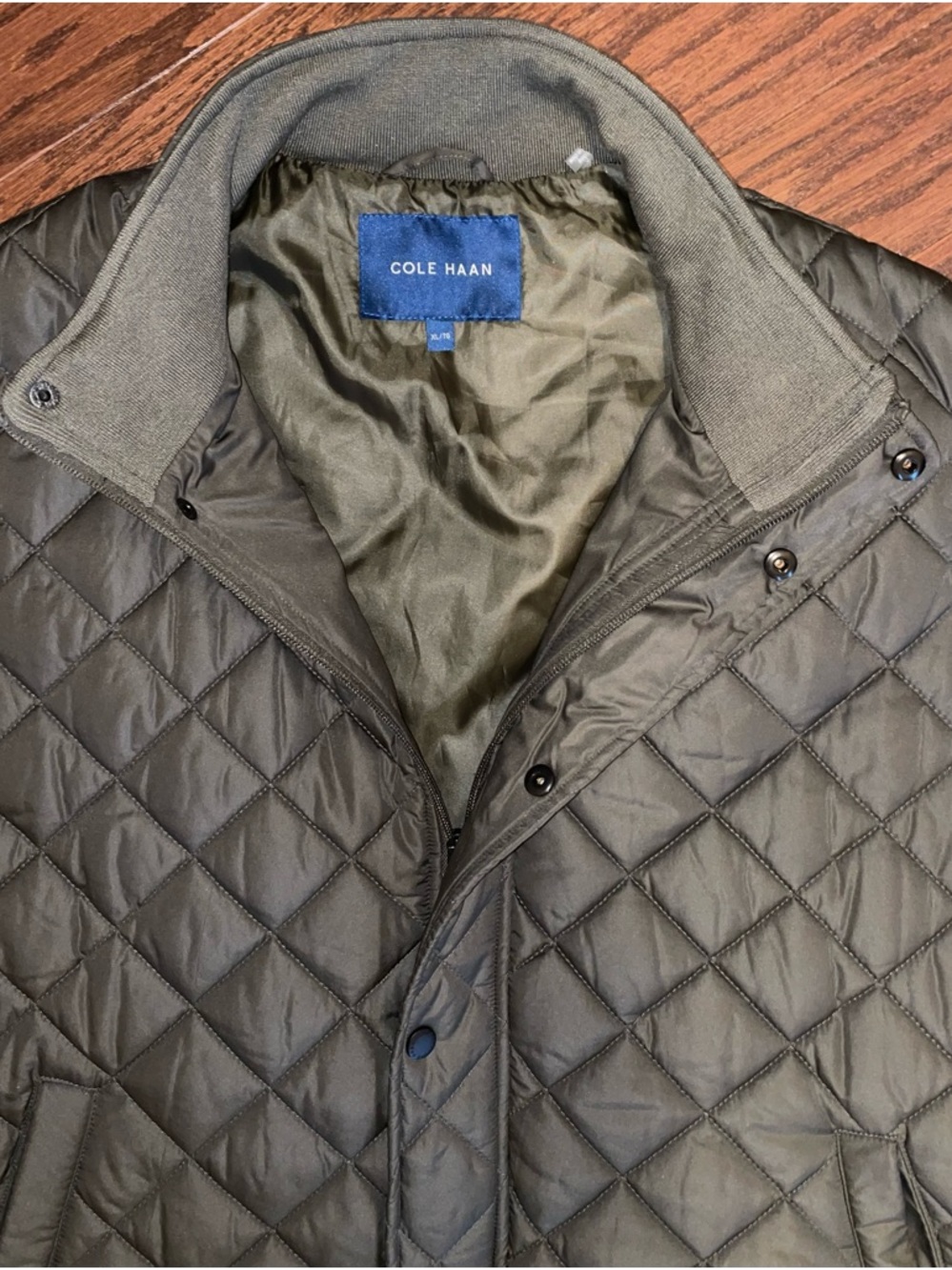 Cole Haan Quilted Green Vest with Stand Collar - Picture 13 of 14